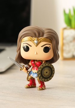 Wonder Woman POP! Vinyl Figure