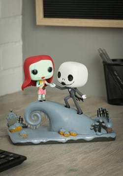 Movie Moment: Nightmare Before Christmas- Jack and Sally