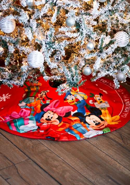 Mickey & Friends Treeskirt