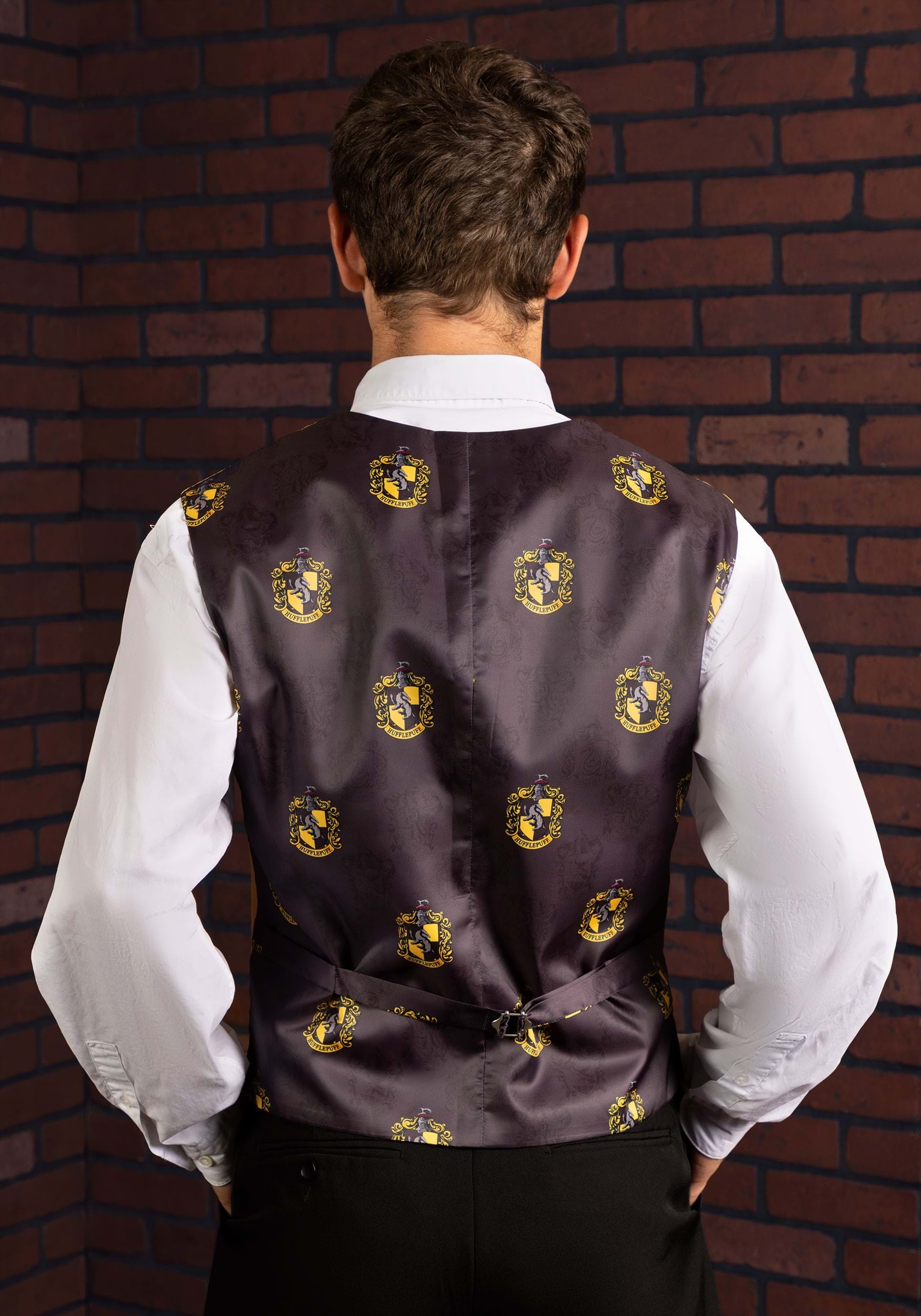 Harry Potter Men's Hufflepuff Deluxe Vest