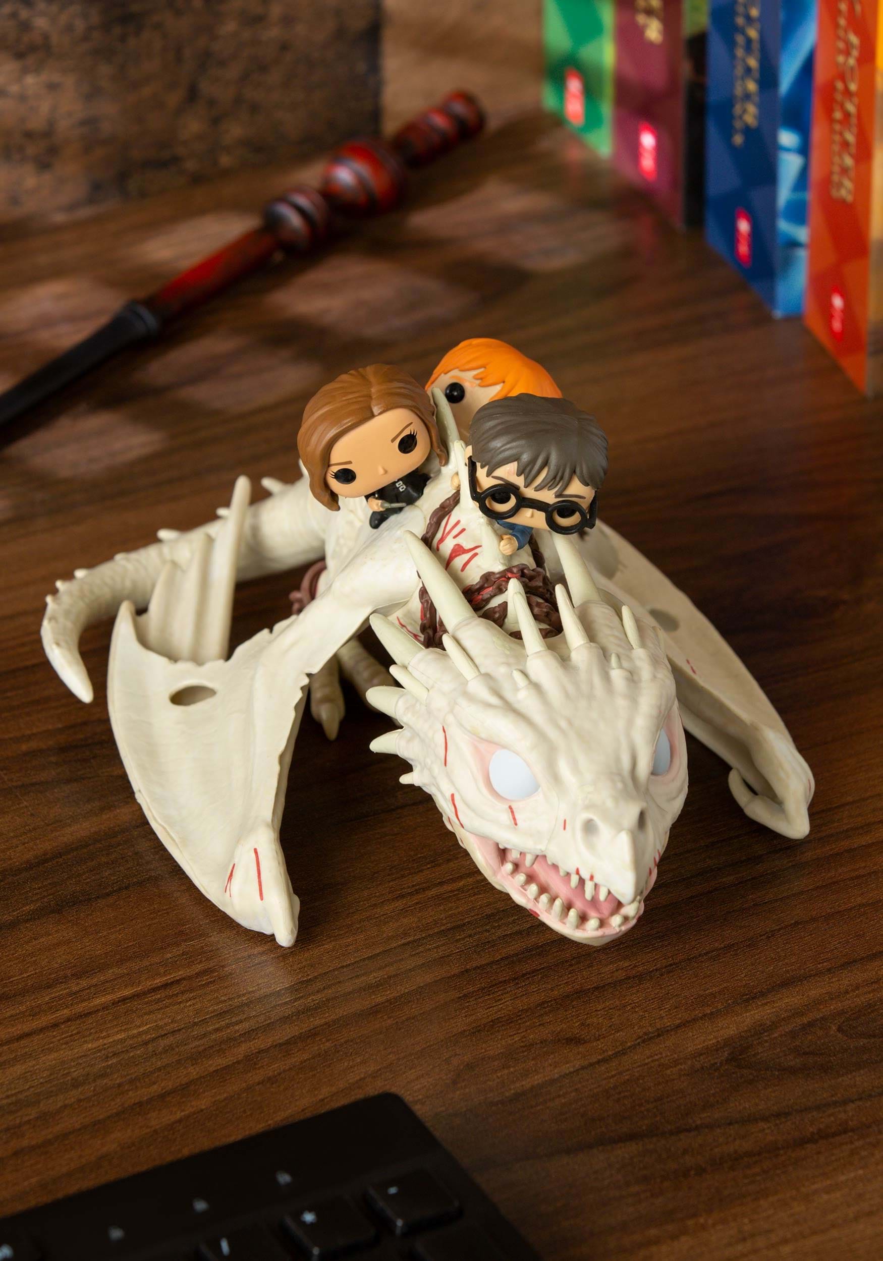 Figurine POP Harry Potter Gringotts Dragon with Harry, Ron and