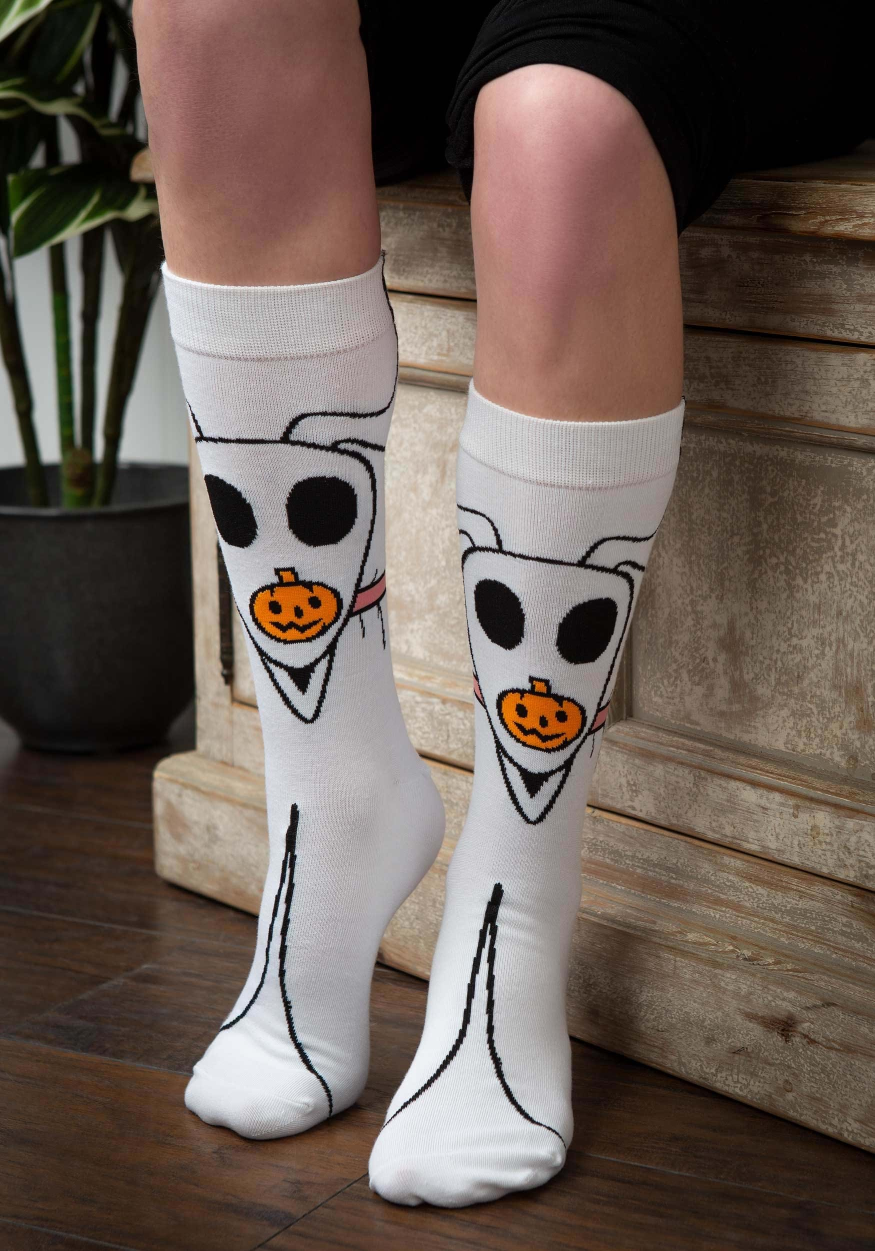 360 The Nightmare Before Christmas Zero Character Socks