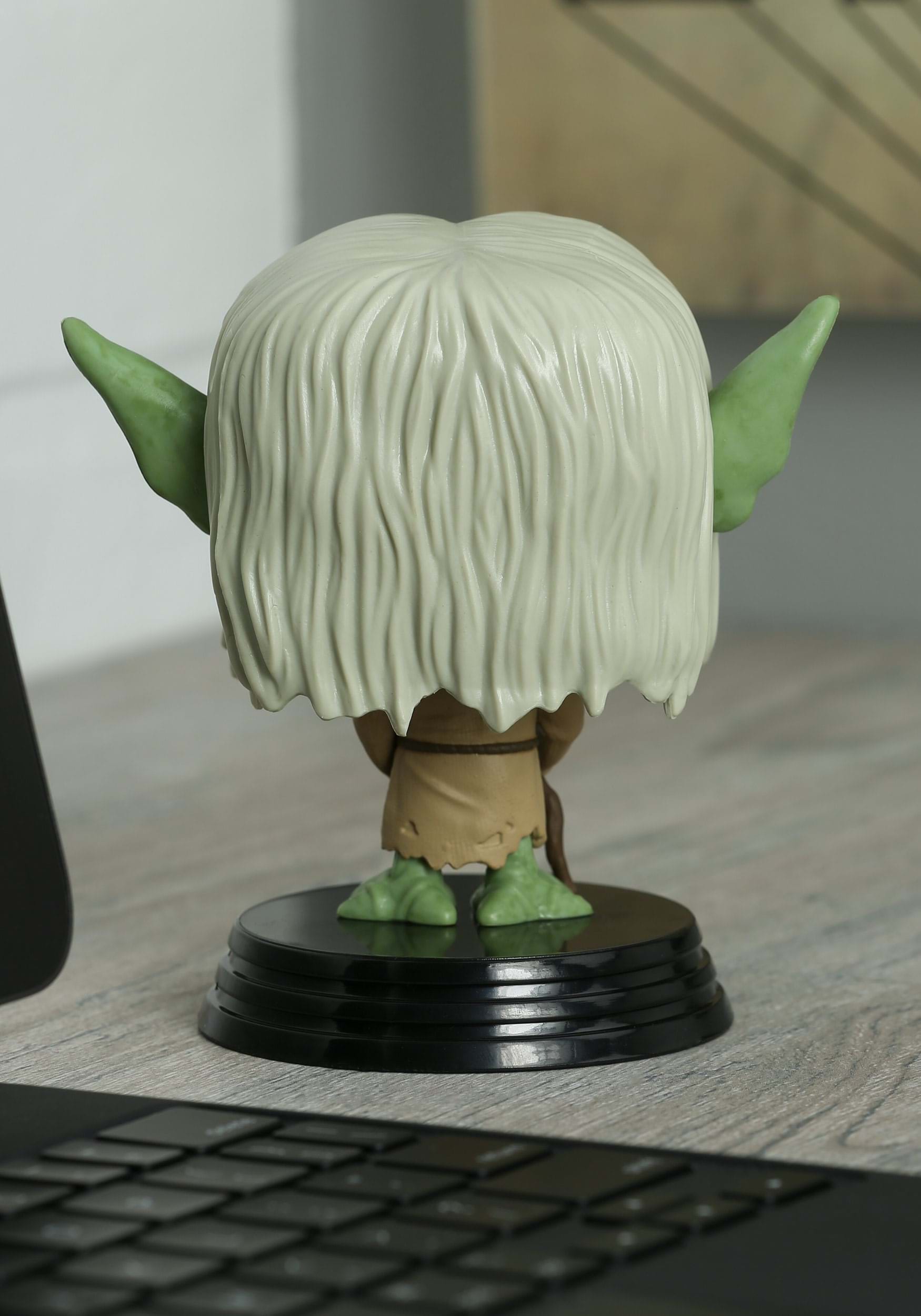 Funko POP! Star Wars SConcept Series Yoda Bobblehead Figure
