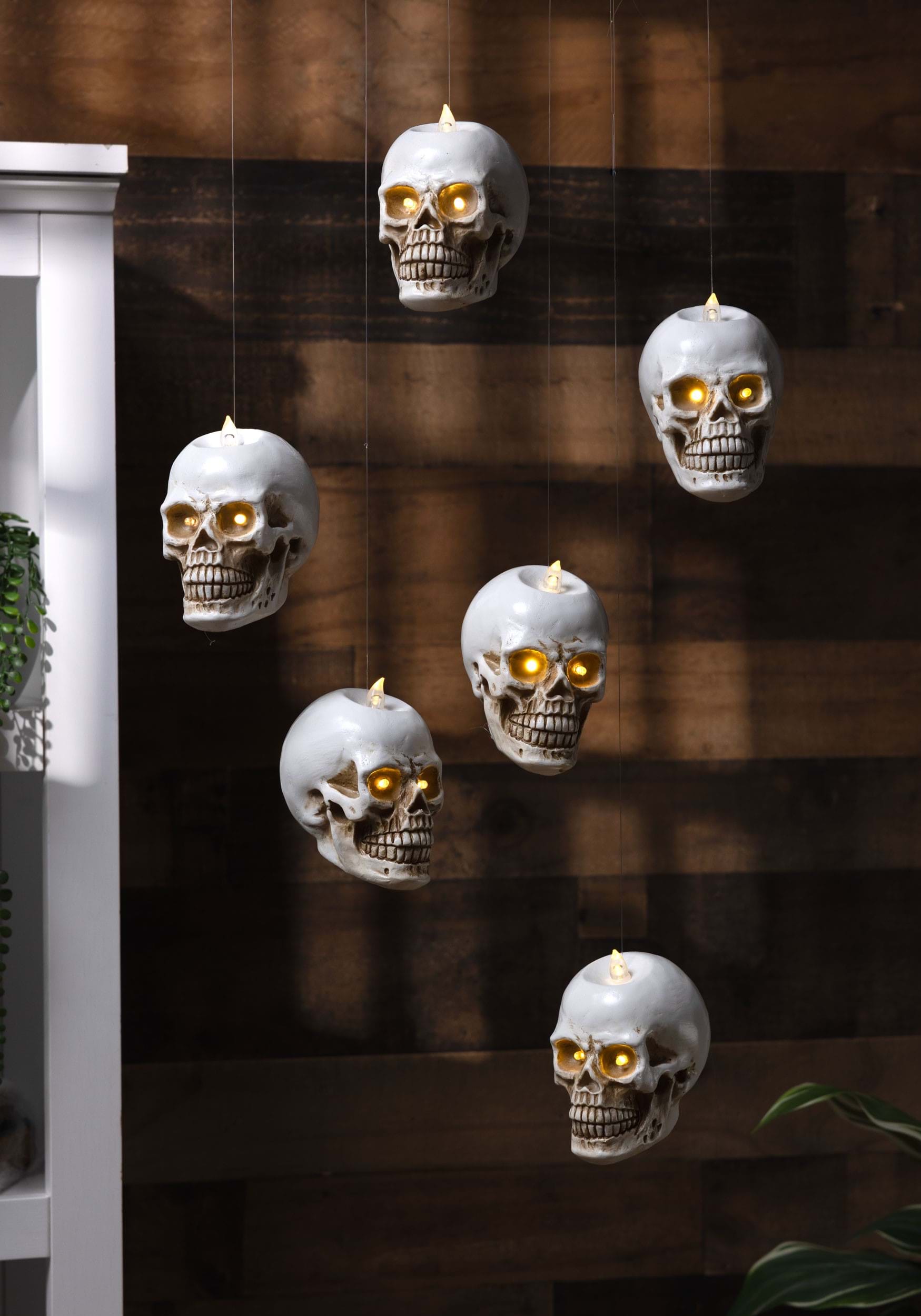 6 Light Up Hanging Skulls Prop With Remote Control , Halloween Lights