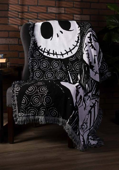 Nightmare Before Christmas Love Noir Jacquard Throw