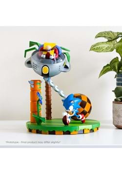 Official Sonic the Hedgehog 30th Anniversary Statu