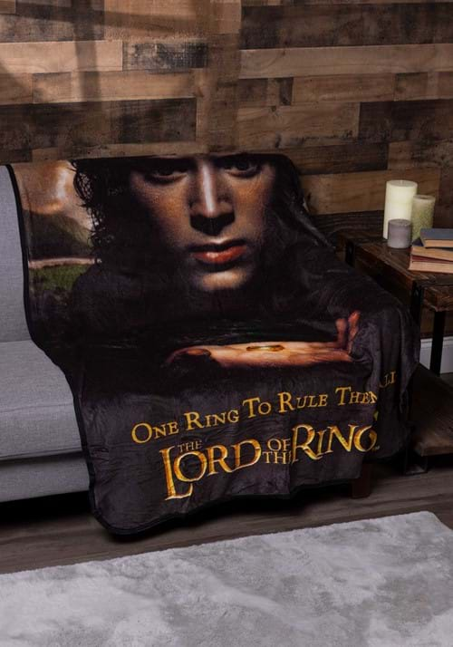 LOTR 1 - ONE RING MICRO RASCHEL THROW